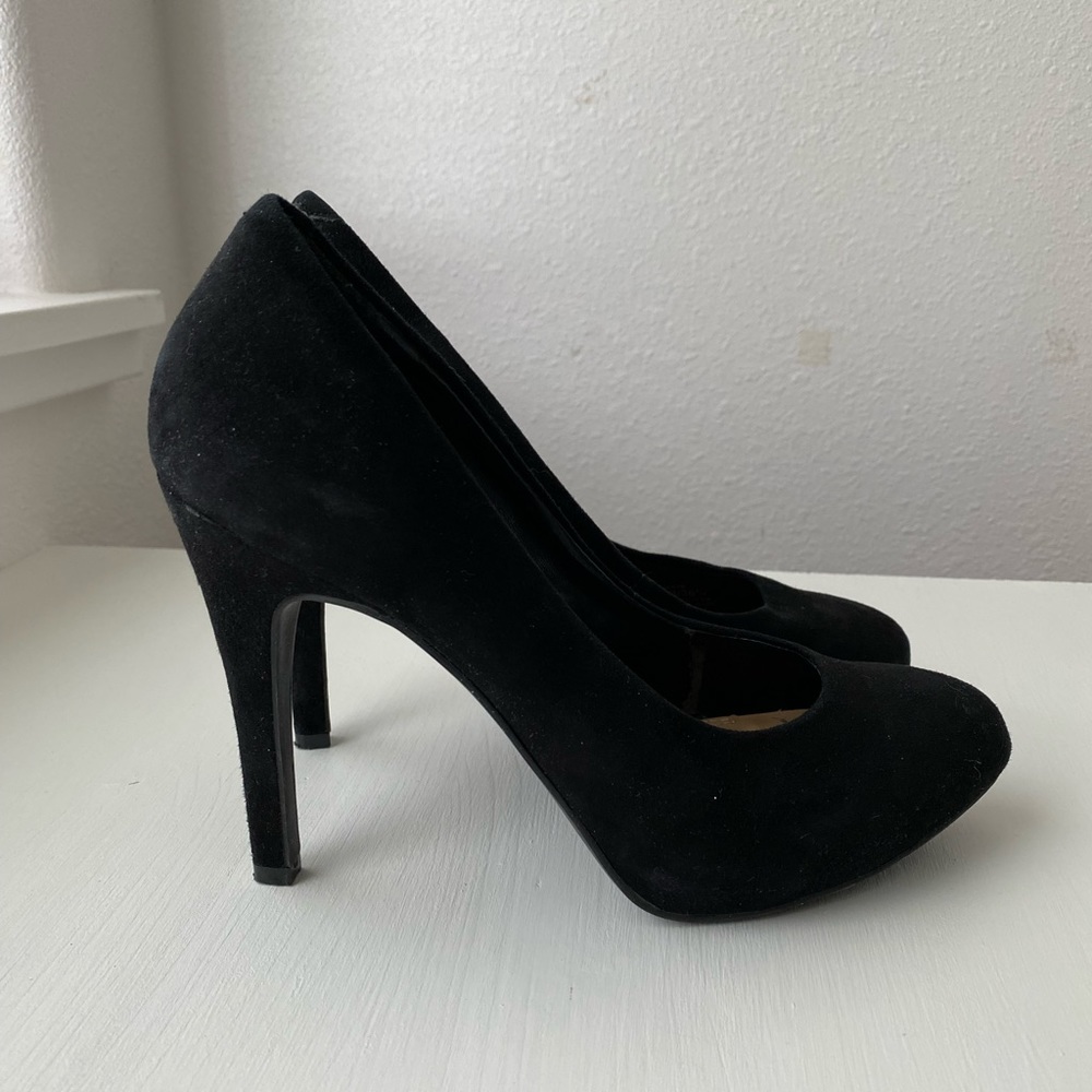Jessica Simpson Black Heels